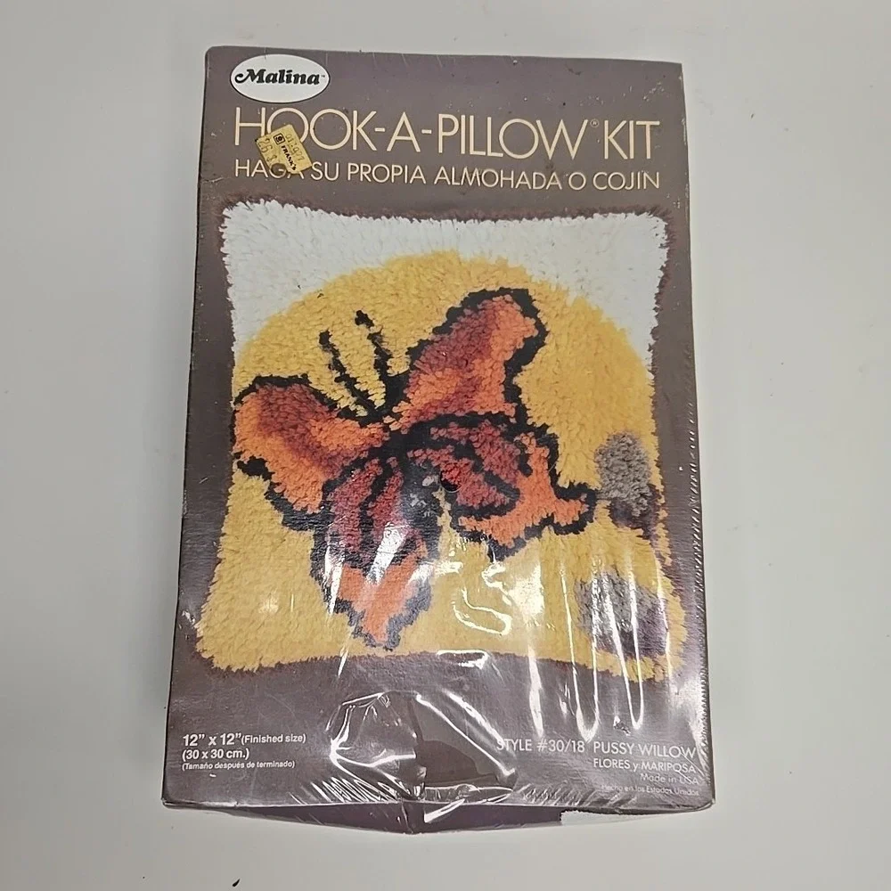 Vintage Malina Hook-A-Pillow‎ Kit  